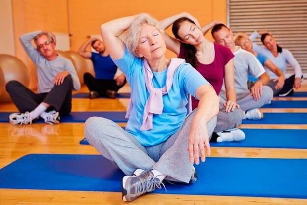 Exercises for the treatment of arthrosis are selected individually by a doctor and a physiotherapy specialist.